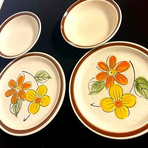 Two Vintage Stonebridge Pricilla Lane Stoneware Flower Plates- Two Bowls Japan
